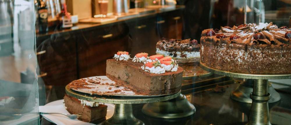 How-local-specialty-retailers-2